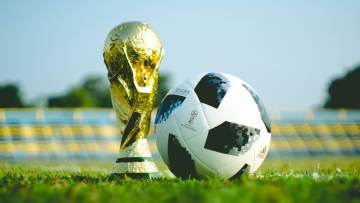 拜仁砸3450万抢拉什福德！32.5万周薪成最大拦路虎｜世界杯买球官网网站首页（配图示意）